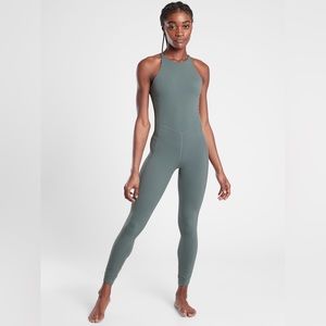 NWOT Athleta Pirouette Bodysuit in Metropolis Grey size Small